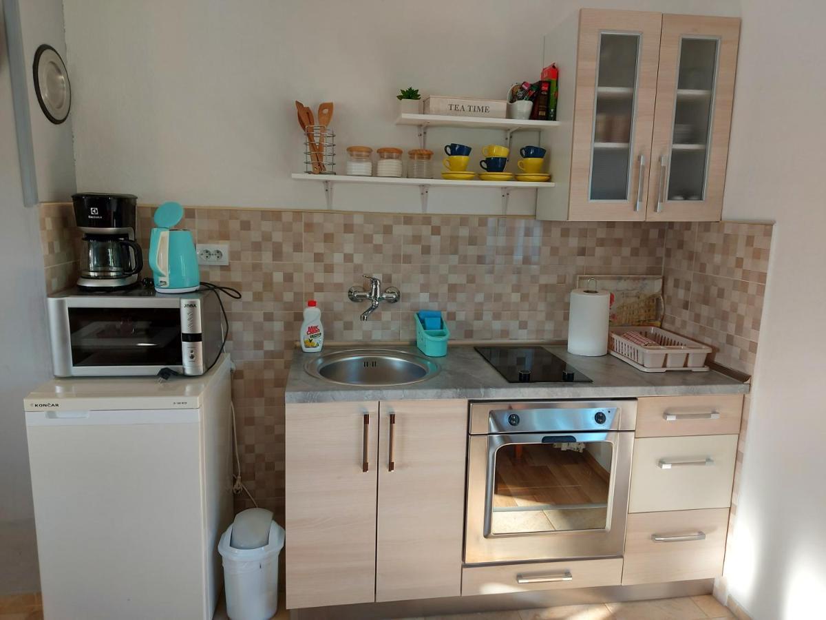 Apartment Rosie Smoljanac Luaran gambar